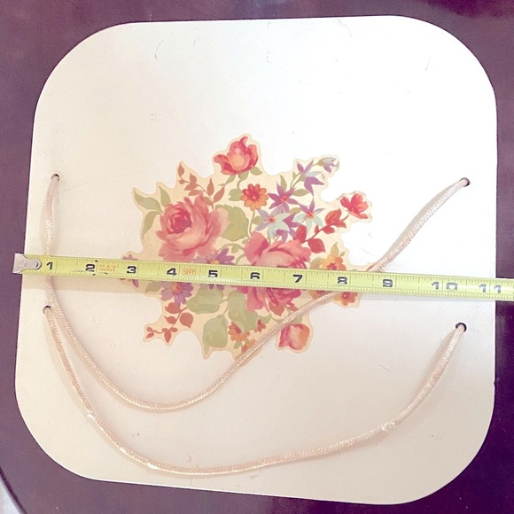 PRINCESS VINTAGE WICKER SEWING 🧵 BOX 🗃️ BASKET 🧺 from the 50’s Floral Decal - Picture 6 of 15